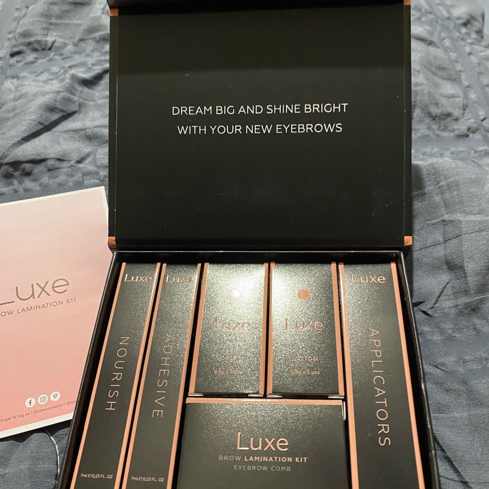 Brand New in Box
Luxe Brow Lamination Kit